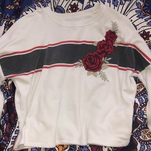 long sleeve white top w/ rose embroidery
